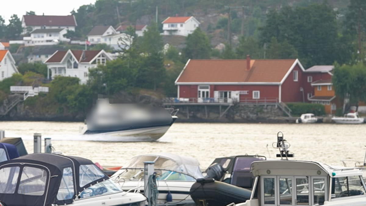 Båter bryter fartsgrenser i Kragerø: Politiet er lite til stede