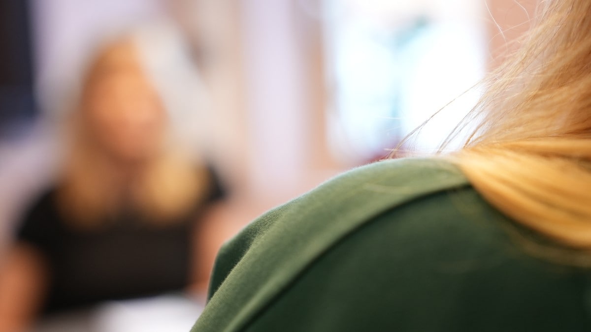 Menn og kvinner sammen på krisesentre: – Ikke etisk forsvarlig