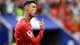 Pedro Nunes / REUTERS,NTB En fotballspiller i rød drakt med en FIFA 2026-patch. Han løfter en finger og ser ut til å snakke. Bakgrunnen viser utydelige tribunefigurer. (Bildebeskrivelsen er laget av en KI-tjeneste)