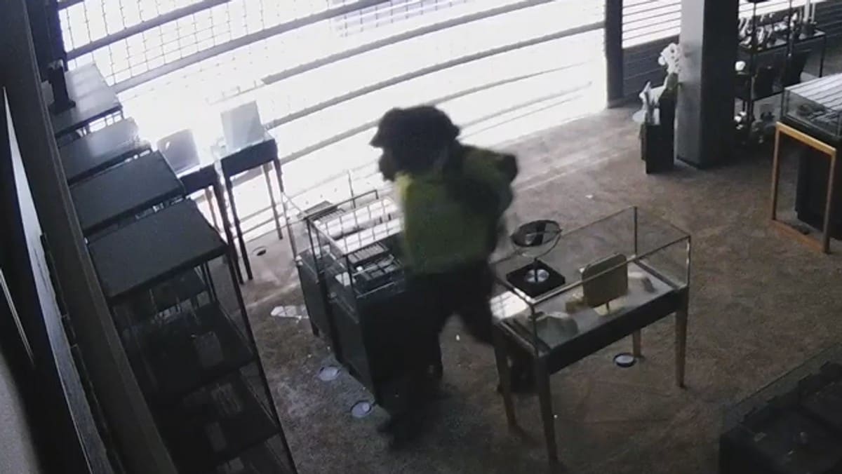 Stjal smykker for over 2 millioner: Hadde på seg gassmaske