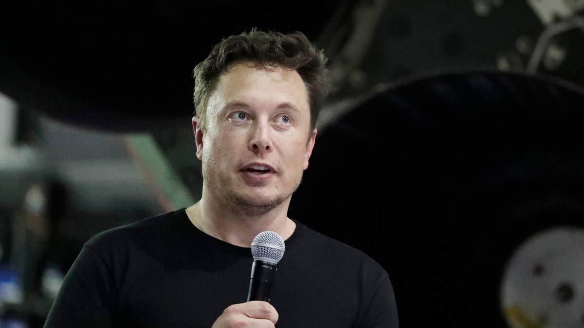 Finanstilsynet saksøker Elon Musk for tweet om å kjøpe Tesla av børs
