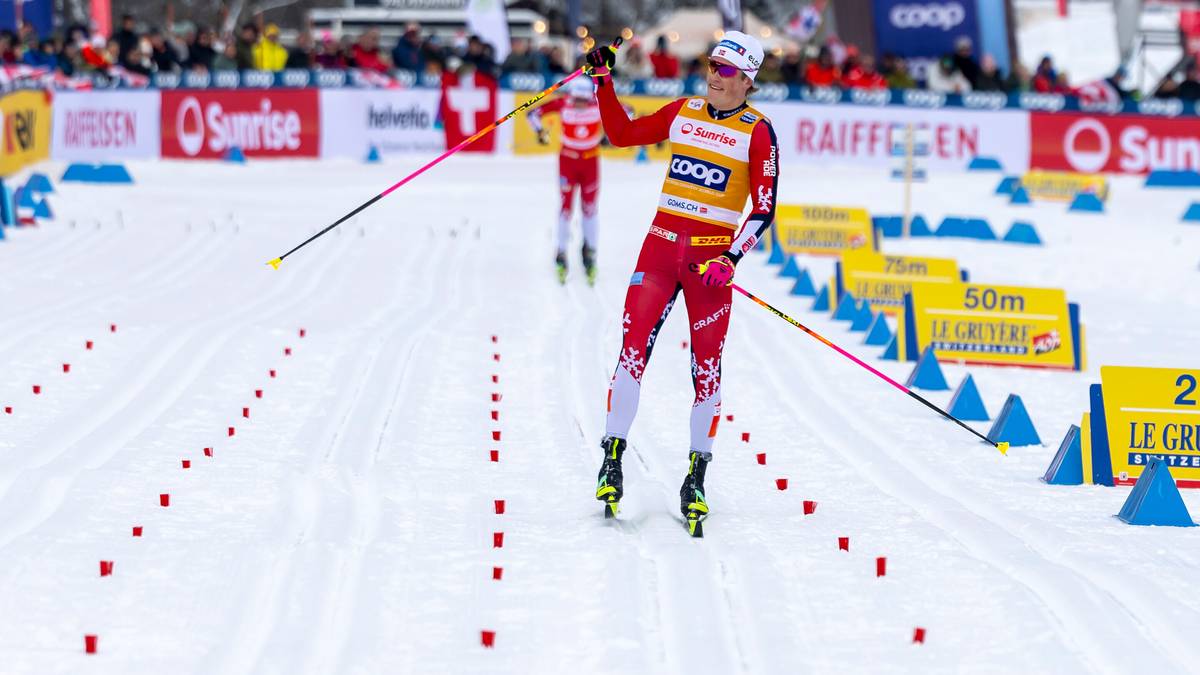 Iversen om Klæbos oppvisning: – Spurte om han kunne roe ned litt