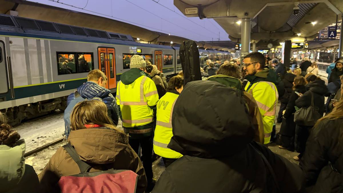Forsinkelser både på tog og fly: – Kan ta tid