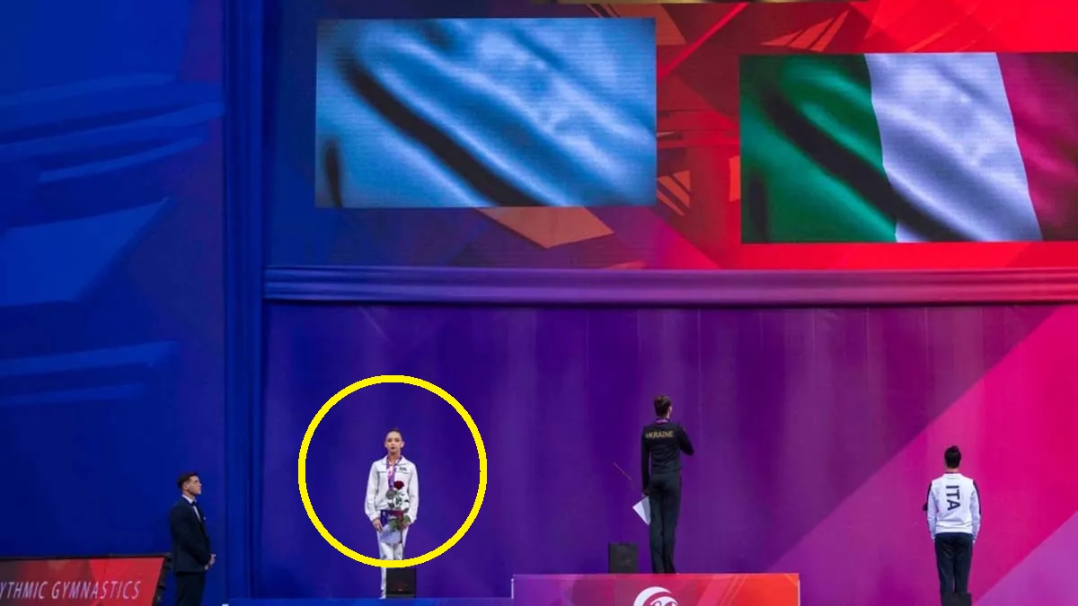 Denne gesten skaper sterke reaksjonar: Meiner 15-åring bryt reglane