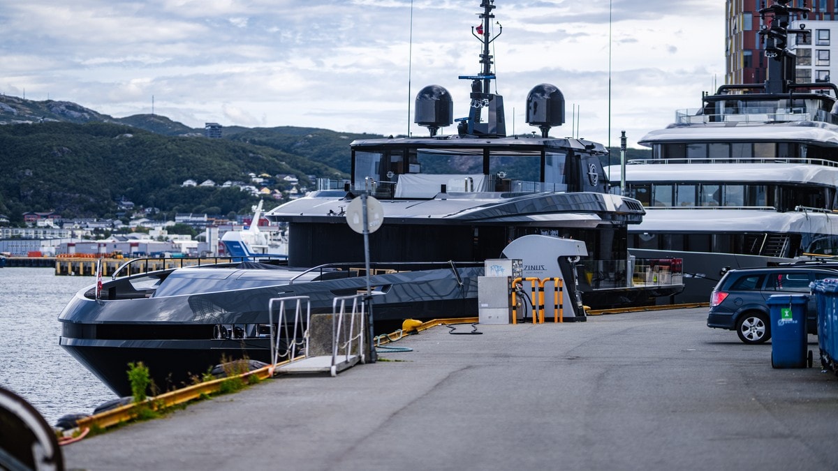 Luksusyacht først ut med landstrøm i Bodø
