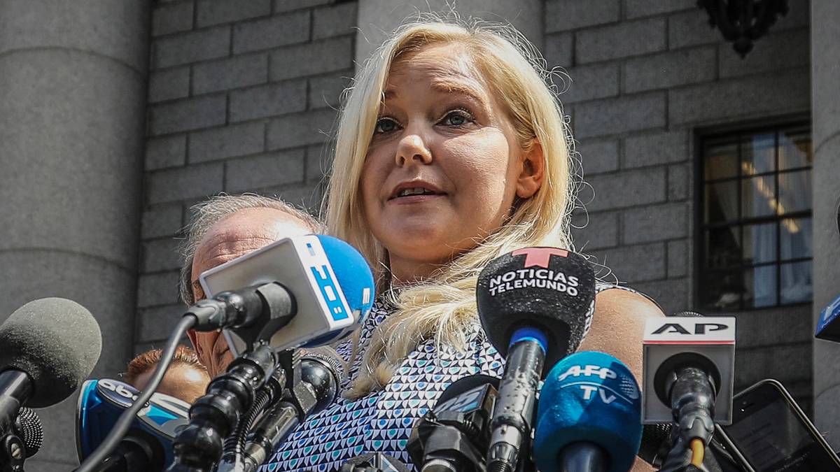 Kvinnen som anklaget prins Andrew og Jeffrey Epstein for overgrep, er død, melder NBC News