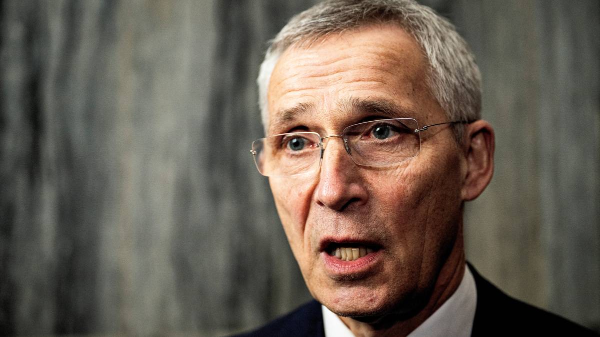 Jens Stoltenberg på tur til UiA