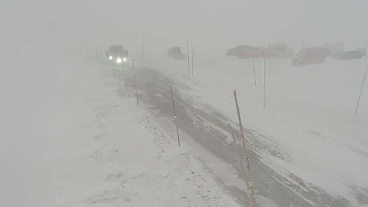 Kraftig vind og snø i vente