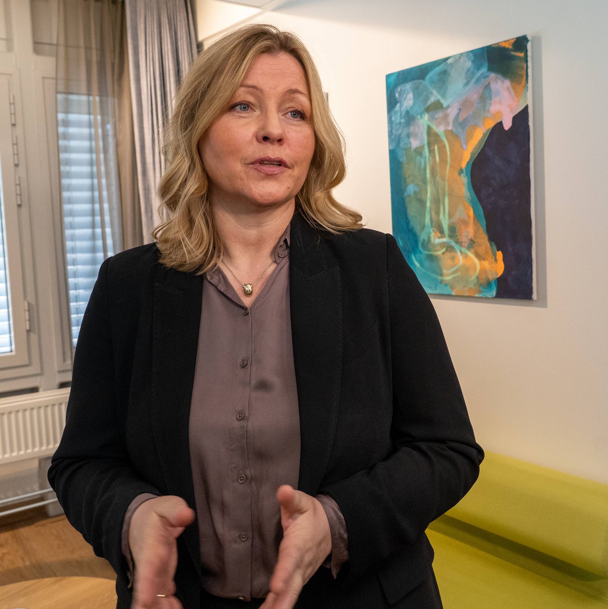 KJERSTI STENSENG Ap Arbeids- og inkluderingsminister