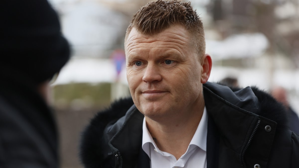 Riise flytter til Dubai – skal starte fotballprosjekt
