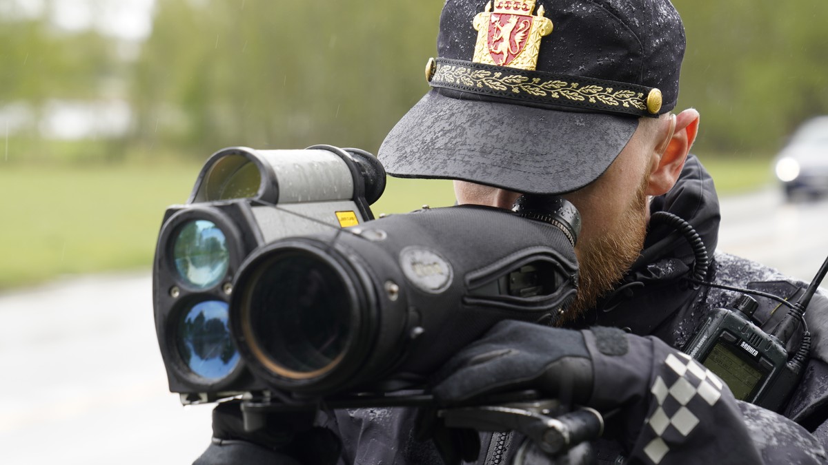 Politiet stoppet flere hundre biler