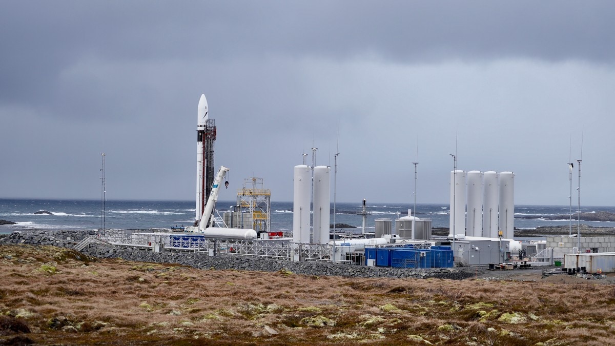 Oppskyting fra And&oslash;ya avbl&aring;st