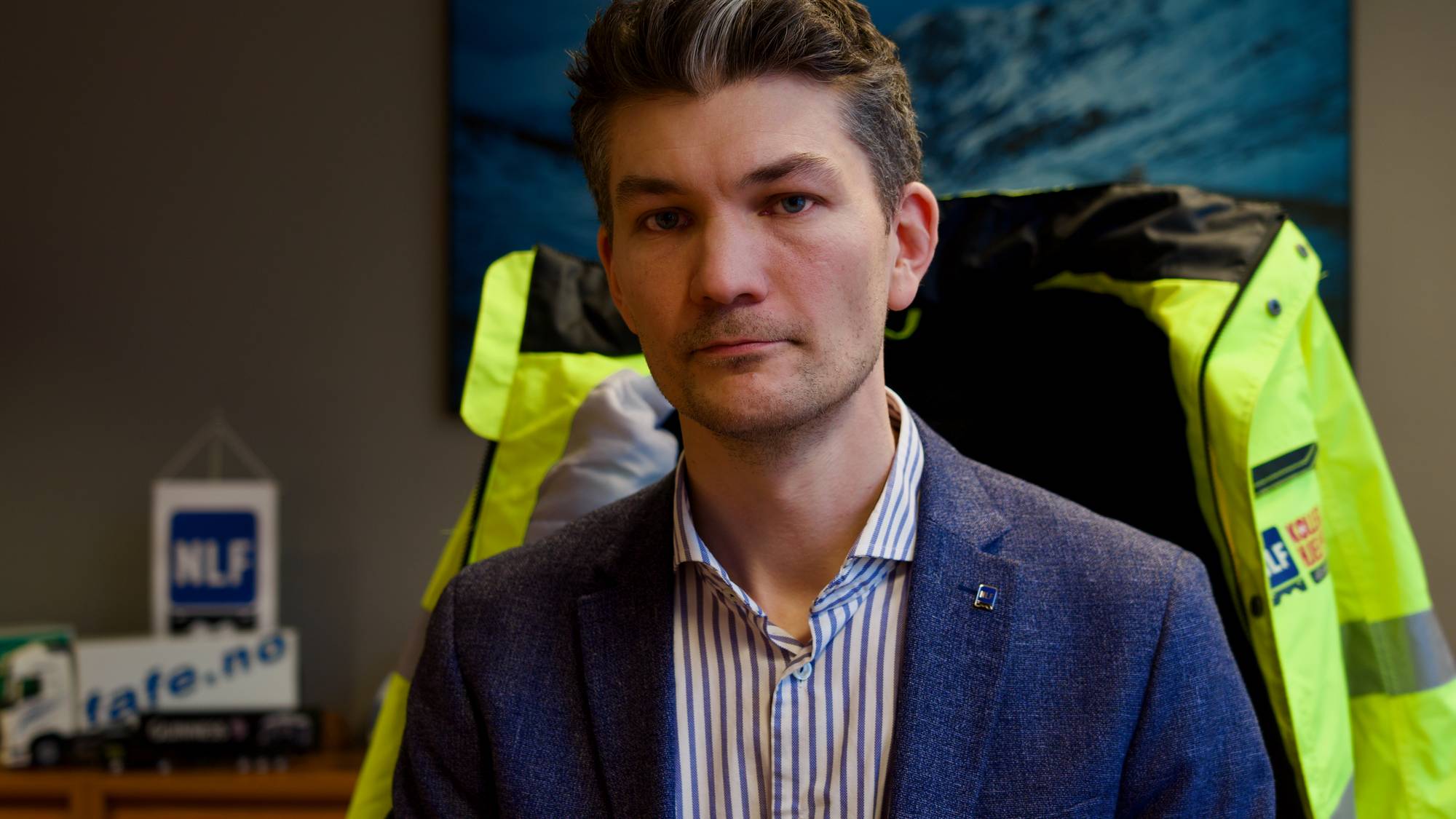 Knut Gravråk i en blå jakke