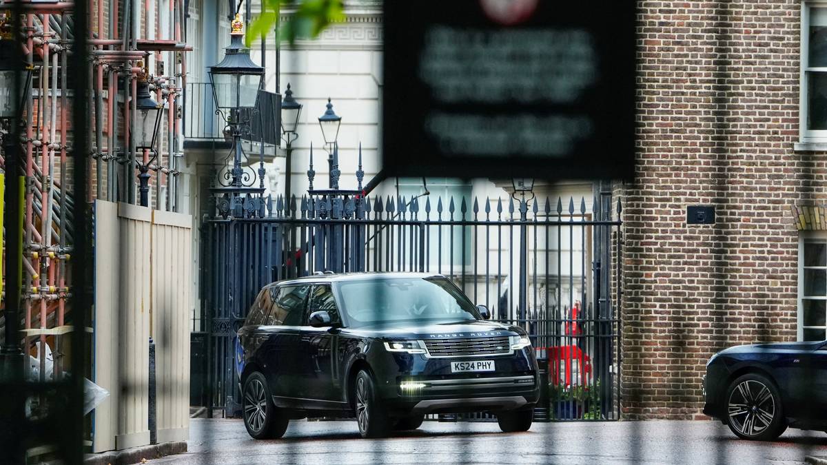 Prince Harry møter kong Charles – første gang på over et år