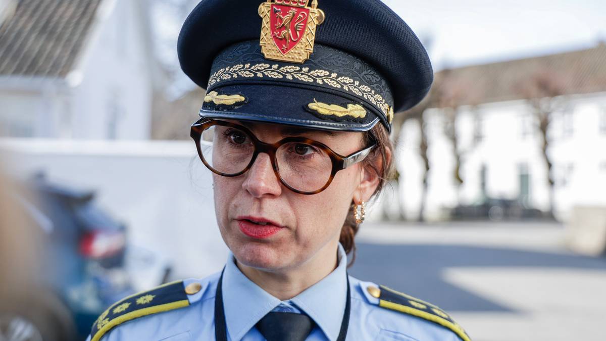 Pressekonferanse om dobbeltdrapet i Lindesnes