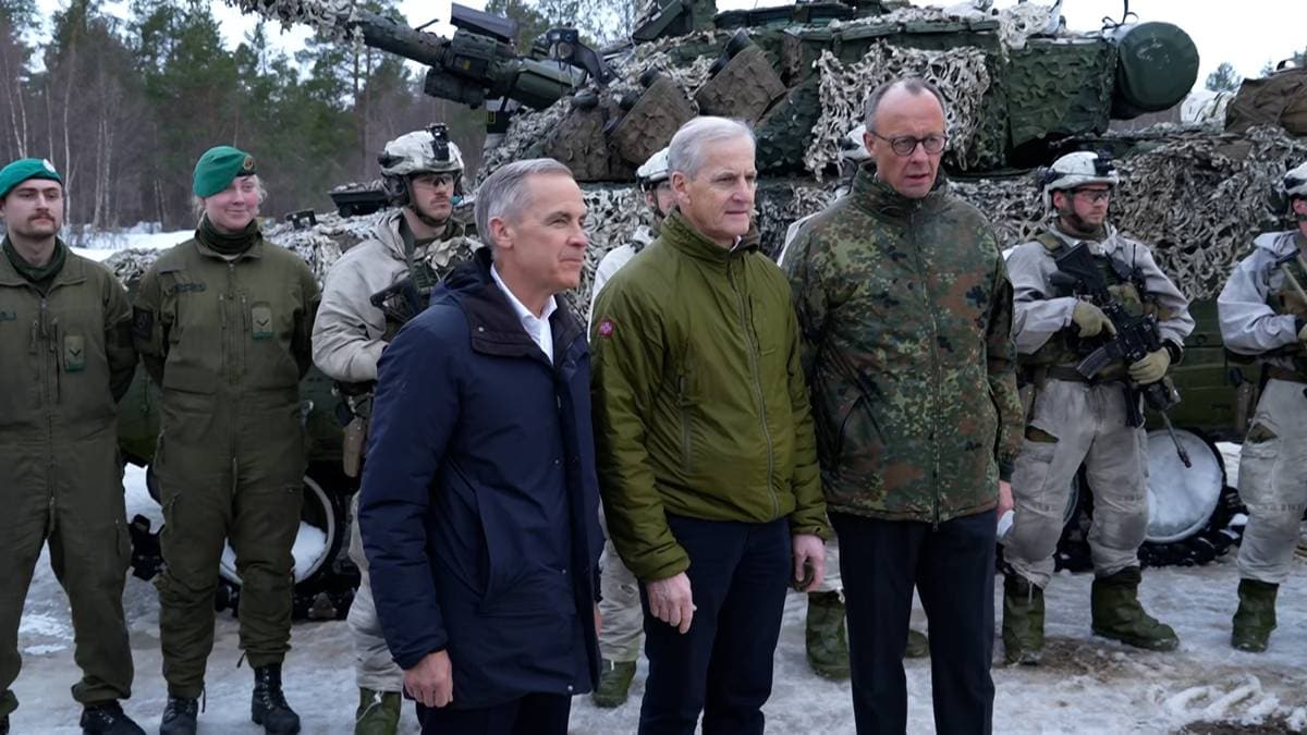 Direkte: Støre, Carney og Merz på Cold Response