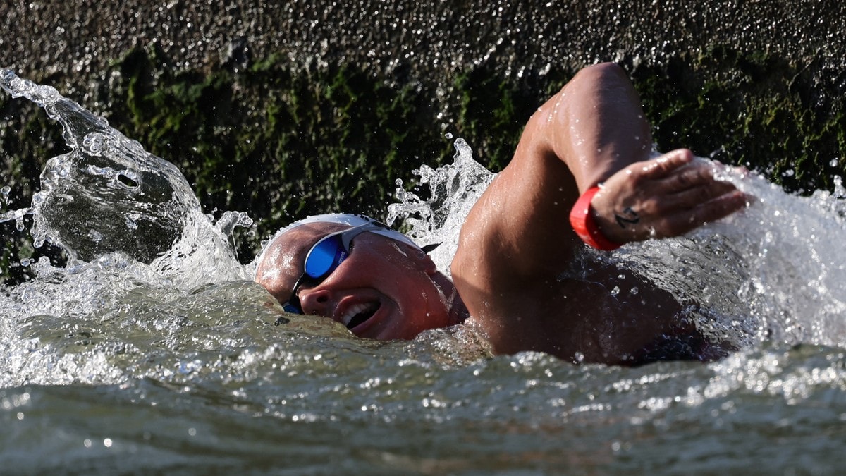 Nederlandsk triumf i maratonsvømming i Seinen