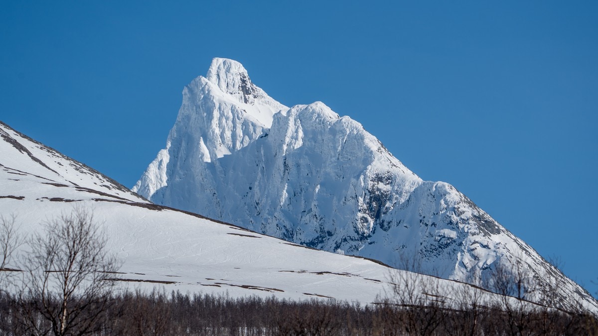 Skikj&oslash;rer falt flere hundre meter: &ndash; Skrekkopplevelse