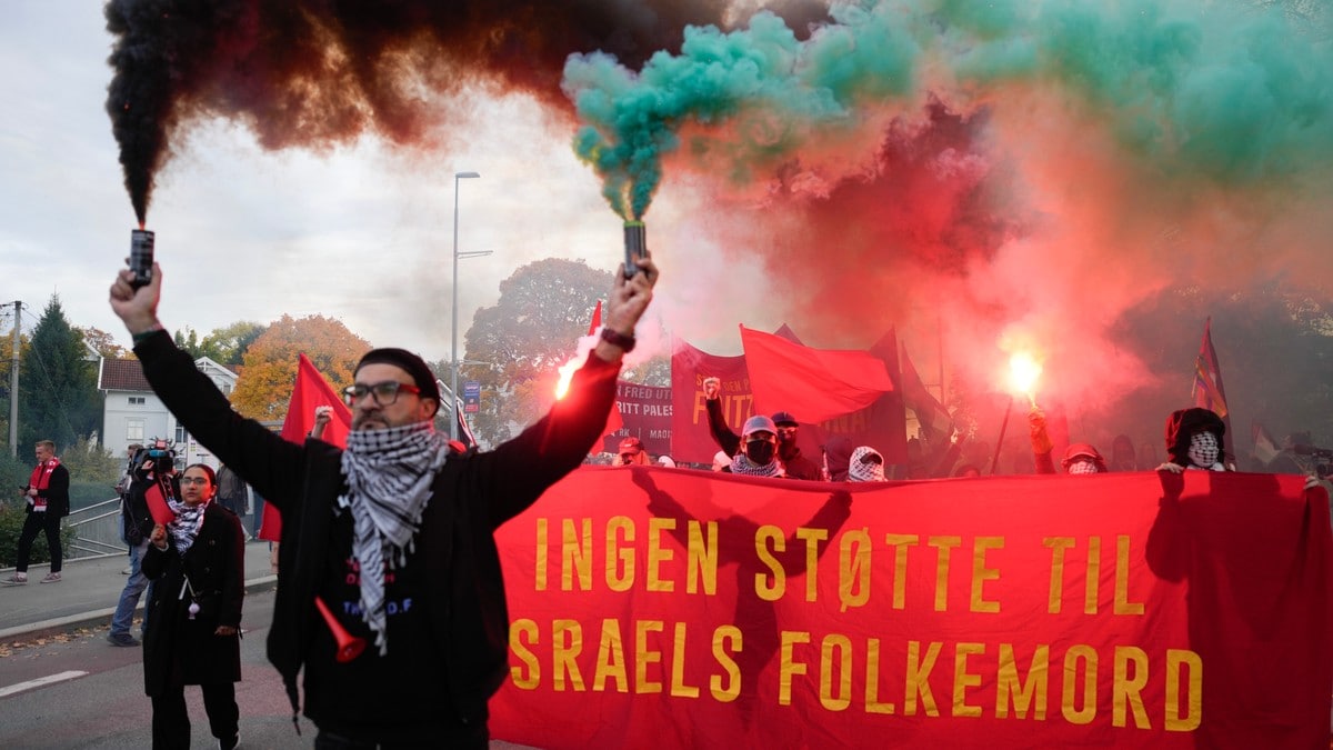 Streik og demonstrasjoner lamma kollektivtrafikken før Israel-kamp