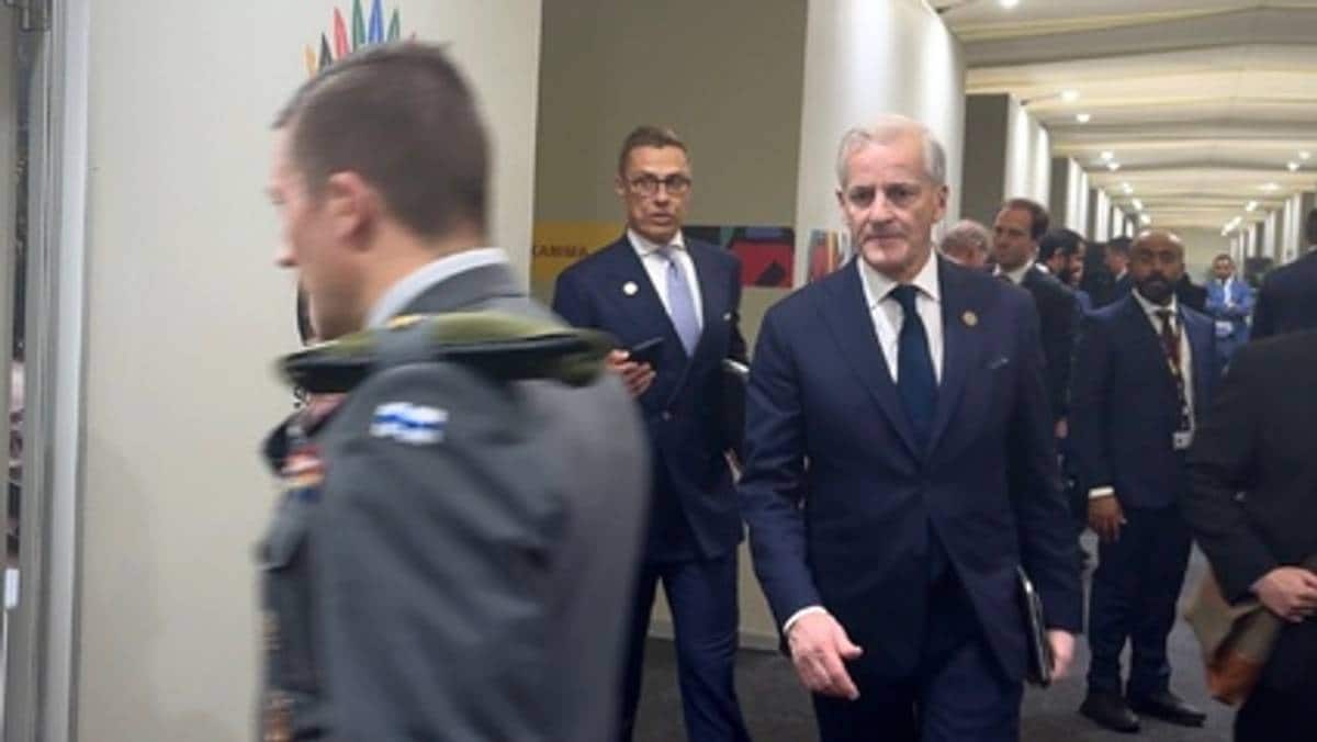 Støre: Ukraina kan ikke tvinges til å godta betingelser som er i strid med folkeretten