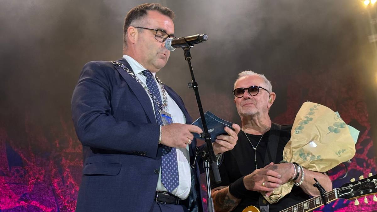 Åge Aleksandersen overrasket med æresborgerskap i Trondheim
