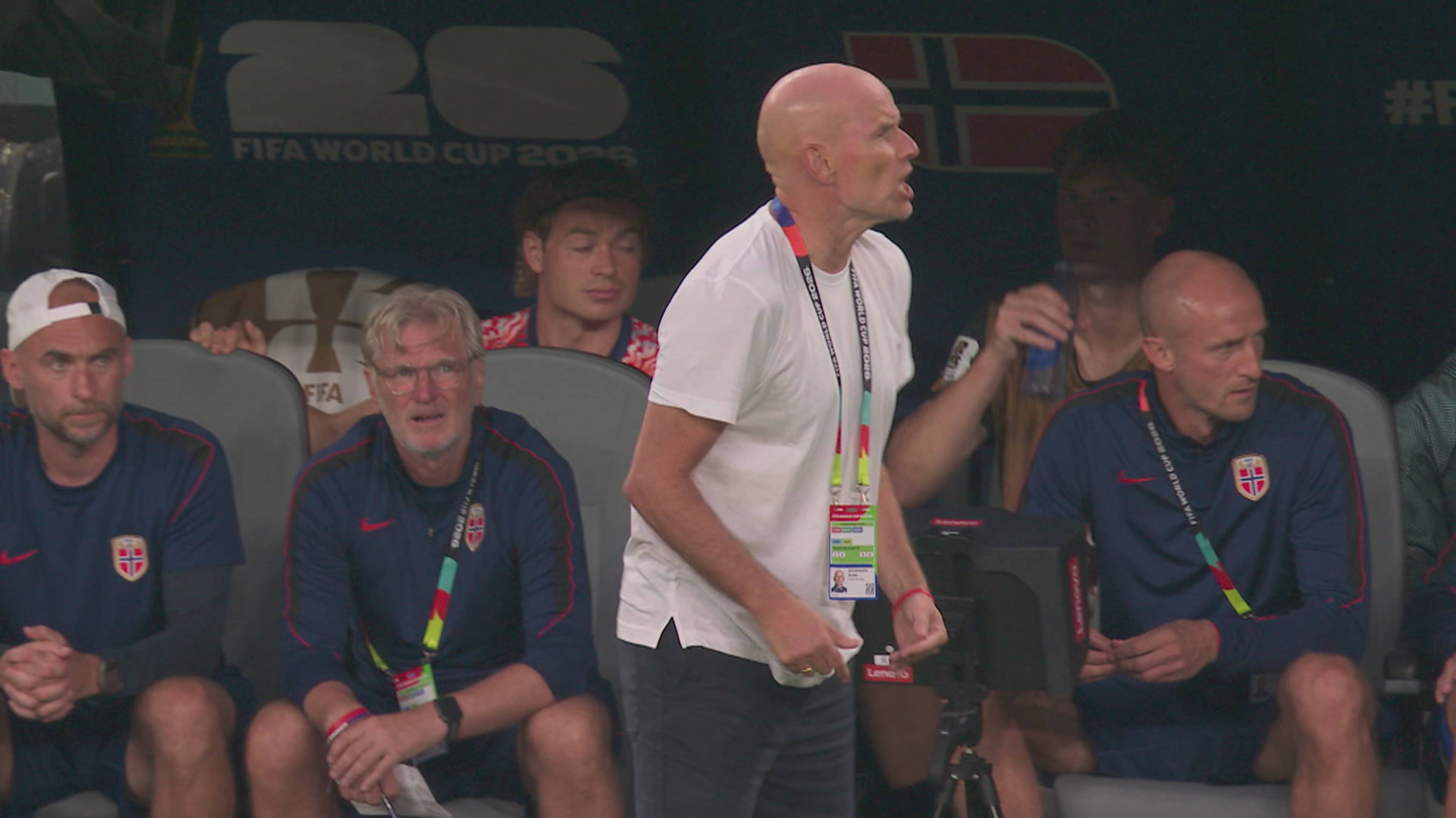 Solbakken med klar beskjed mot Holmgren Pedersen