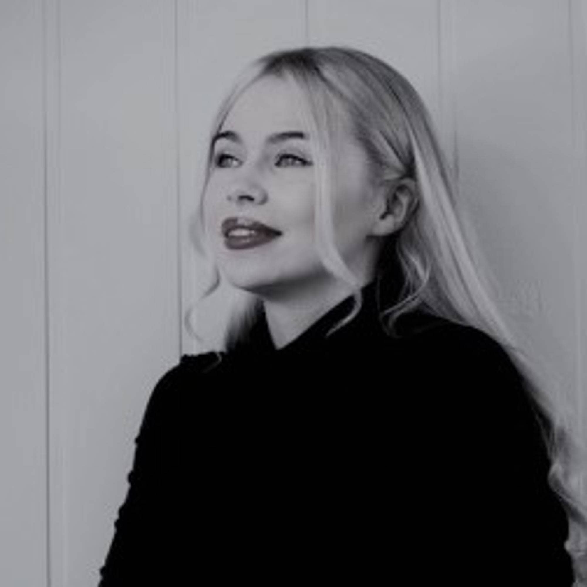 Line Alette Bjørnback Varsi