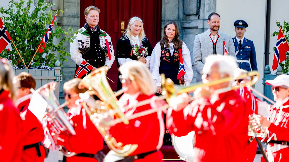 Her feirer prinsesse Ingrid Alexandra 17. mai i Bardu- og Målselv-bunad