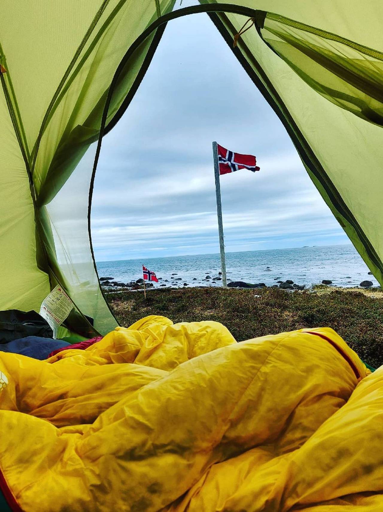 Våknet i telt på 17.mai