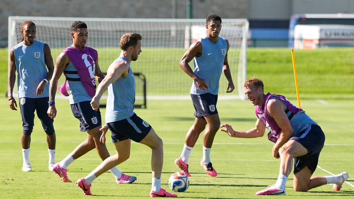 Verdifulle trøyer, kosedyr og lego – dette ble stjålet fra England-stjernene