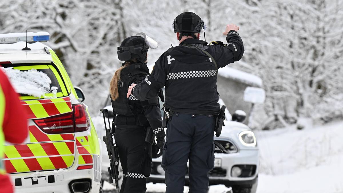 Stor væpna aksjon i Åsane: Har lokalisert mann som skyt mot politiet