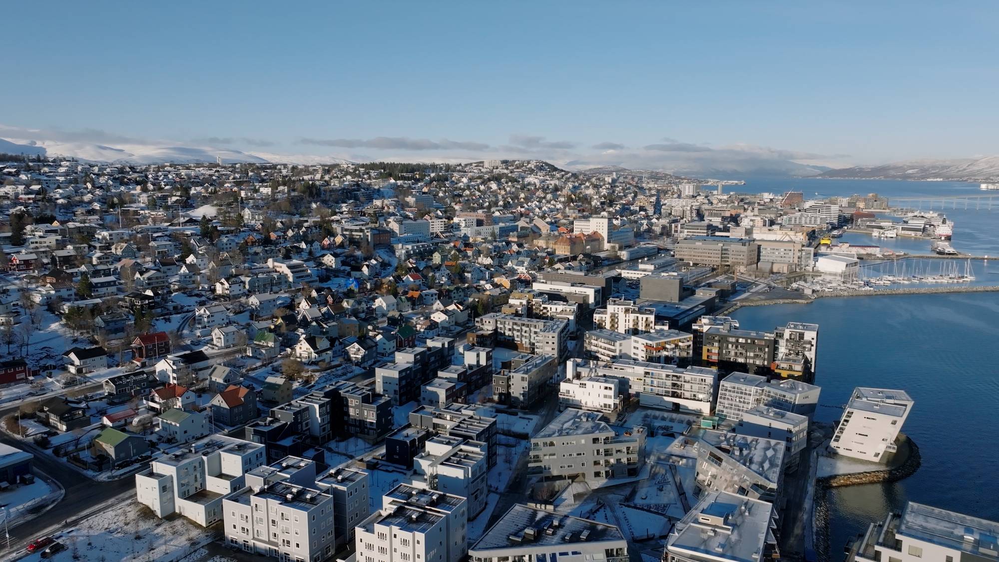 Tromsø kommune i faresona: – Må jobbe beinhardt for å unngå Robek – NRK ...