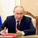 KREMLIN Putin snakker
