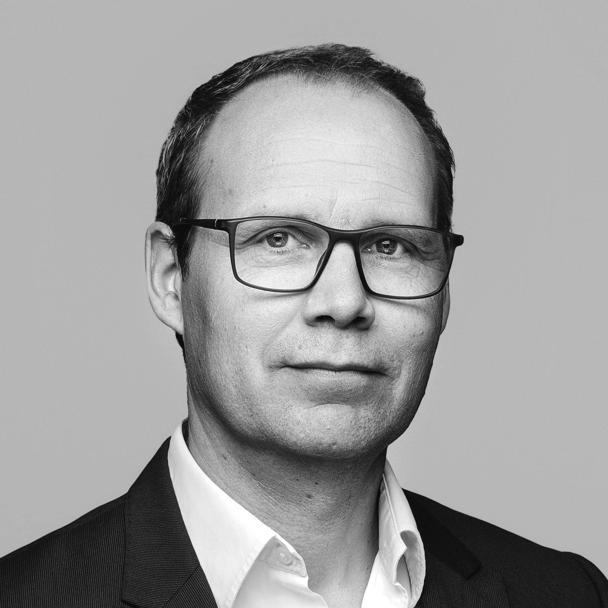Volker Oye, NORSAR
