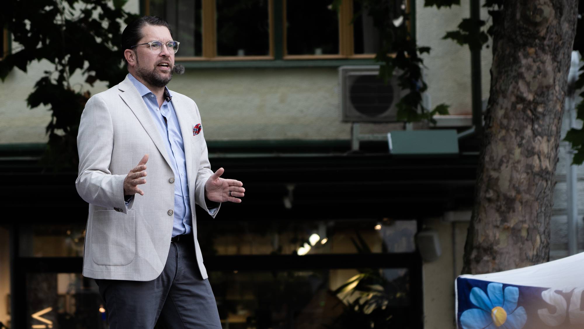 Jimmie Åkesson på scenen