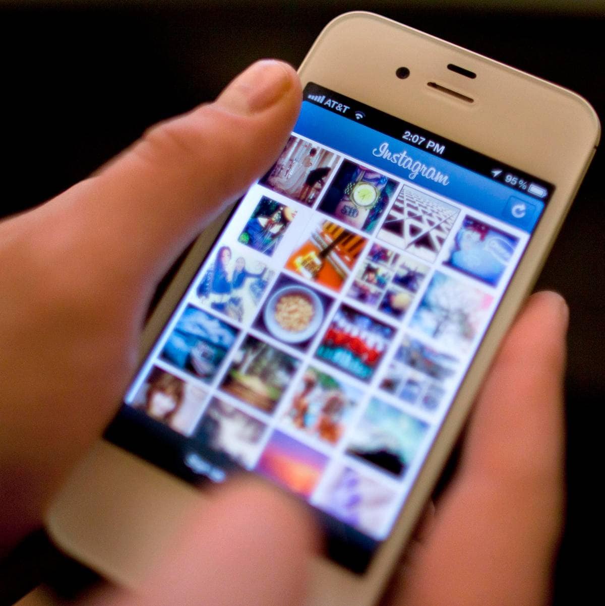 Instagram vil endre rekkefølgen på bildene – NRK Kultur og underholdning