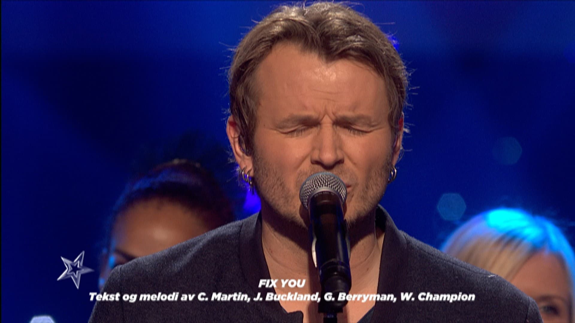 Her synger Knut Anders Sørum vinnersangen NRK