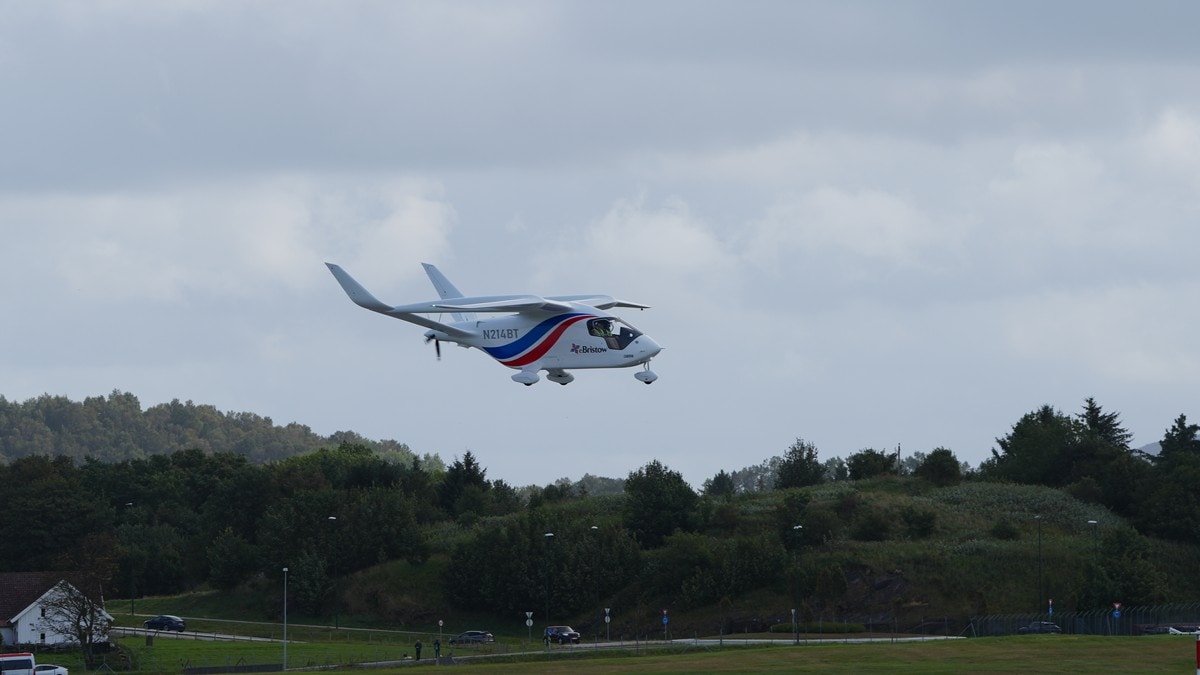 Dette elektriske flyet er det første som flyr en rute i Norge