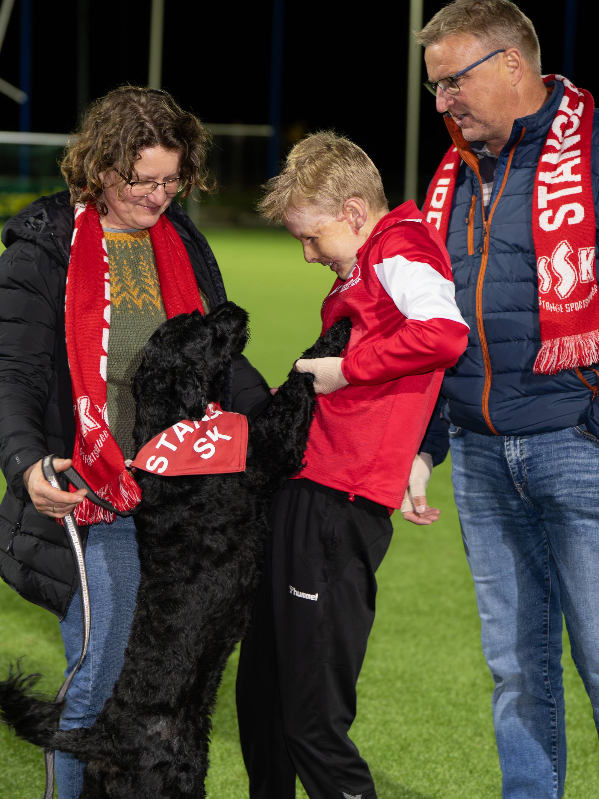 Ewelina, Morten, hunden Inka og Jakob