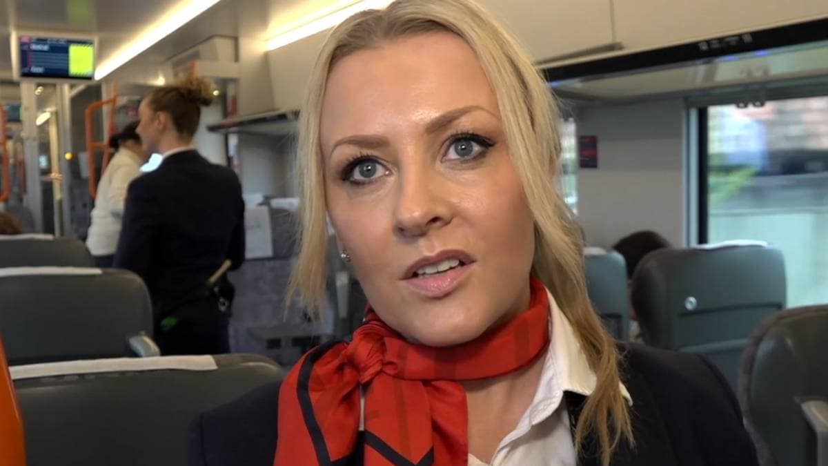 Rikke fikk rundjuling av en passasjer på toget