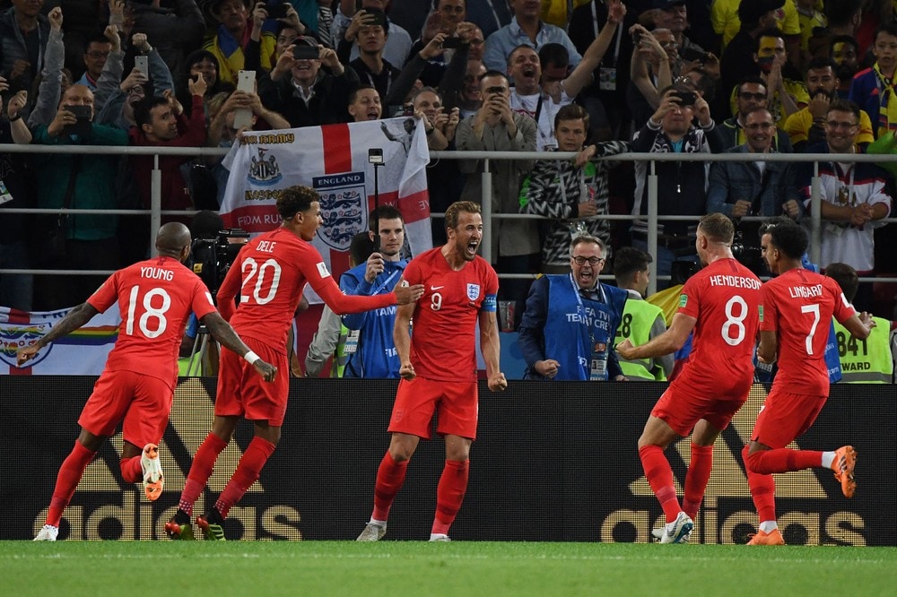 Straffeforbannelsen brutt – England til kvartfinale etter enormt fotballdrama