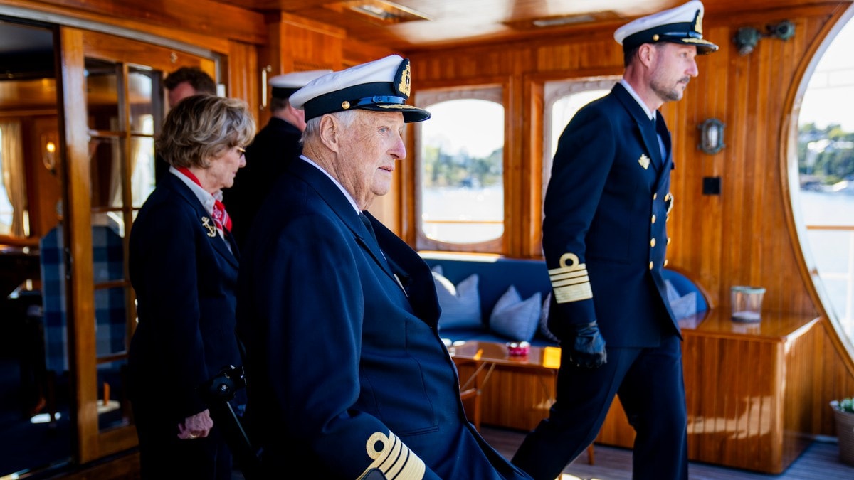 Kongen markerte sesongstart for kongeskipet