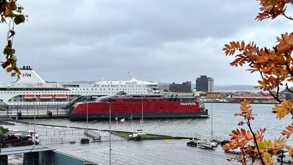 Kansellerer fergeavganger på grunn av uvær