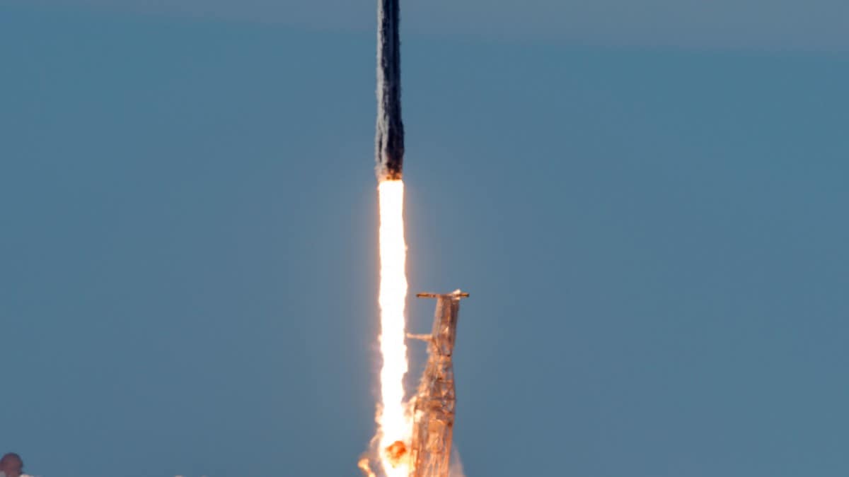 SpaceX med satelittrekord