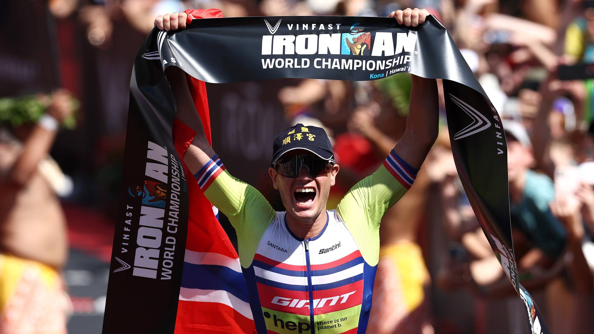Gustav Iden vinner VM i Ironman på Kona i Hawaii