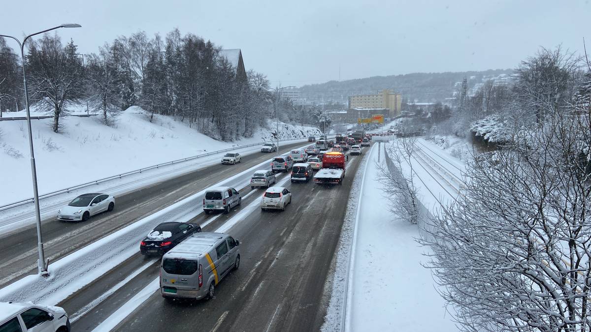 Store problemer i trafikken siste nytt nrk