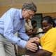 PIUS UTOMI EKPEI / AFP / NTB Microsoft's Bill Gates