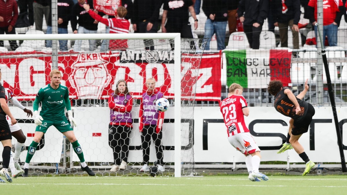 Drømmescoring sikret tre viktige poeng i toppoppgjøret