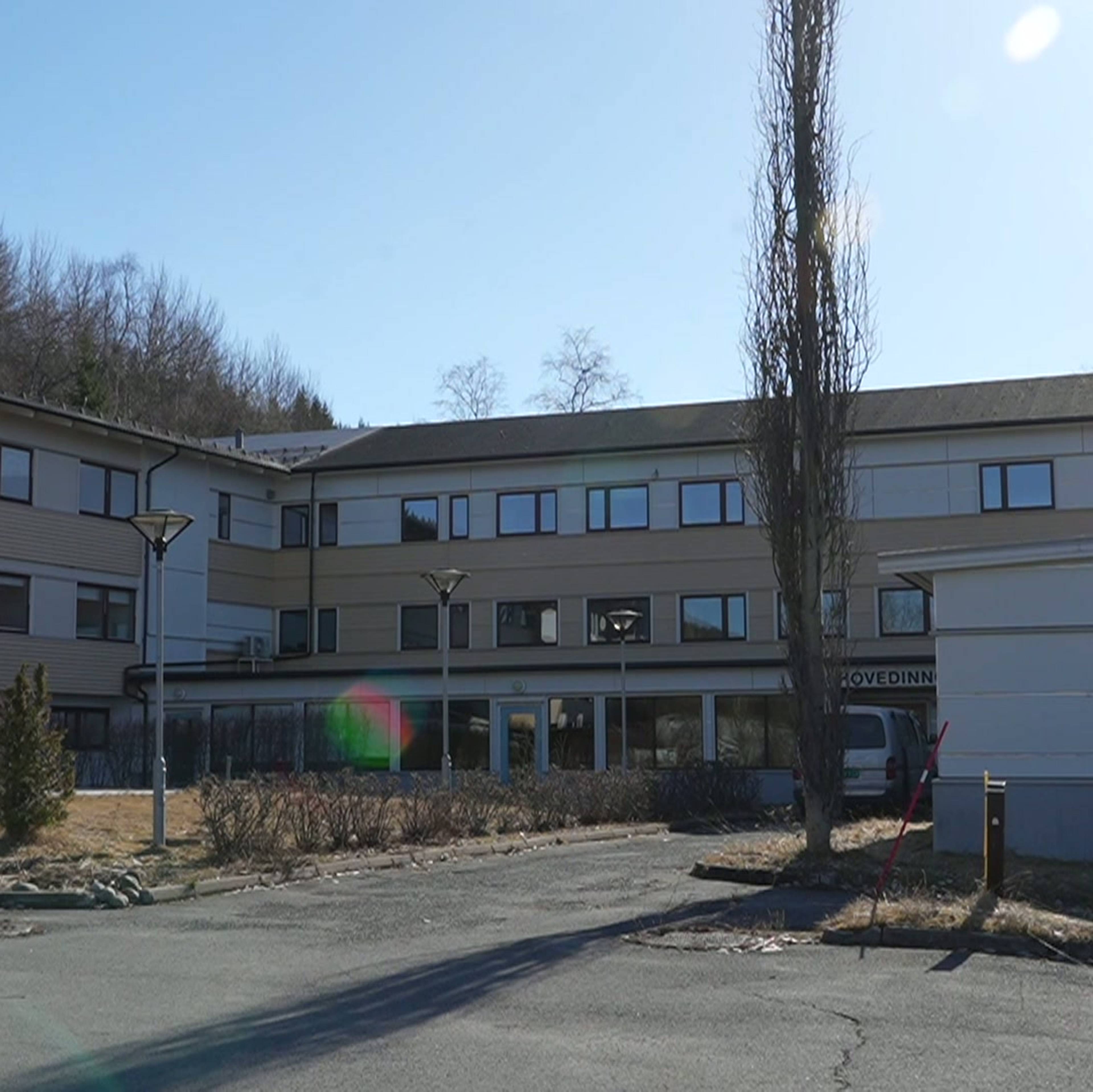 Hero fikk avtale om å opprette asylmottak i den gamle Nordlandsklinikken i Håkvik i Narvik fra 20. mai 2026.