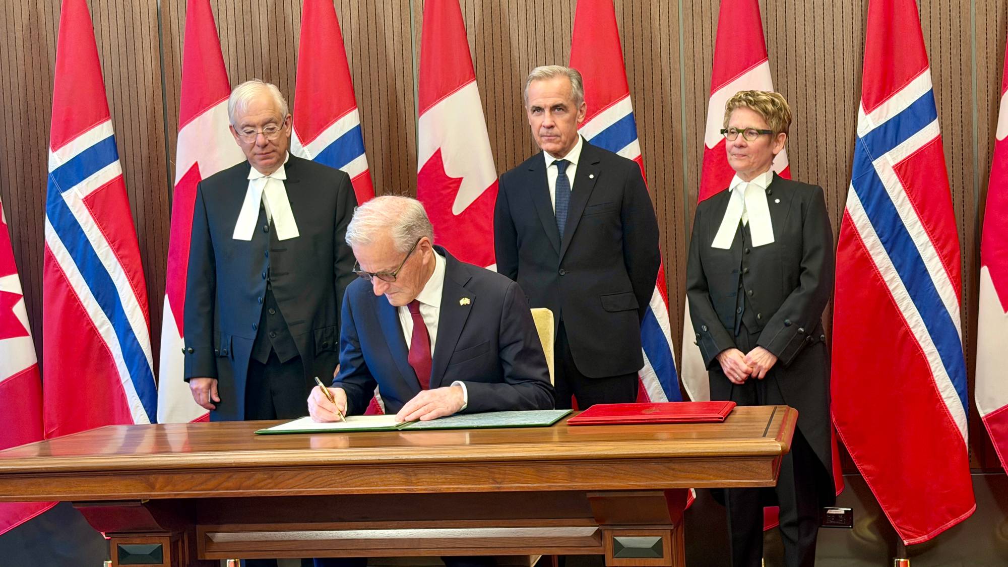 Statsminister Jonas Gahr Støre (Ap) og Canadas statsminister Mark Carney i Ottawa 20.09.2026